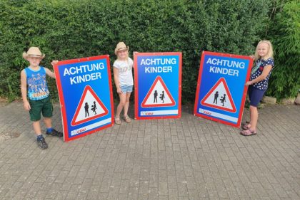 Plakat Achtung Kinder